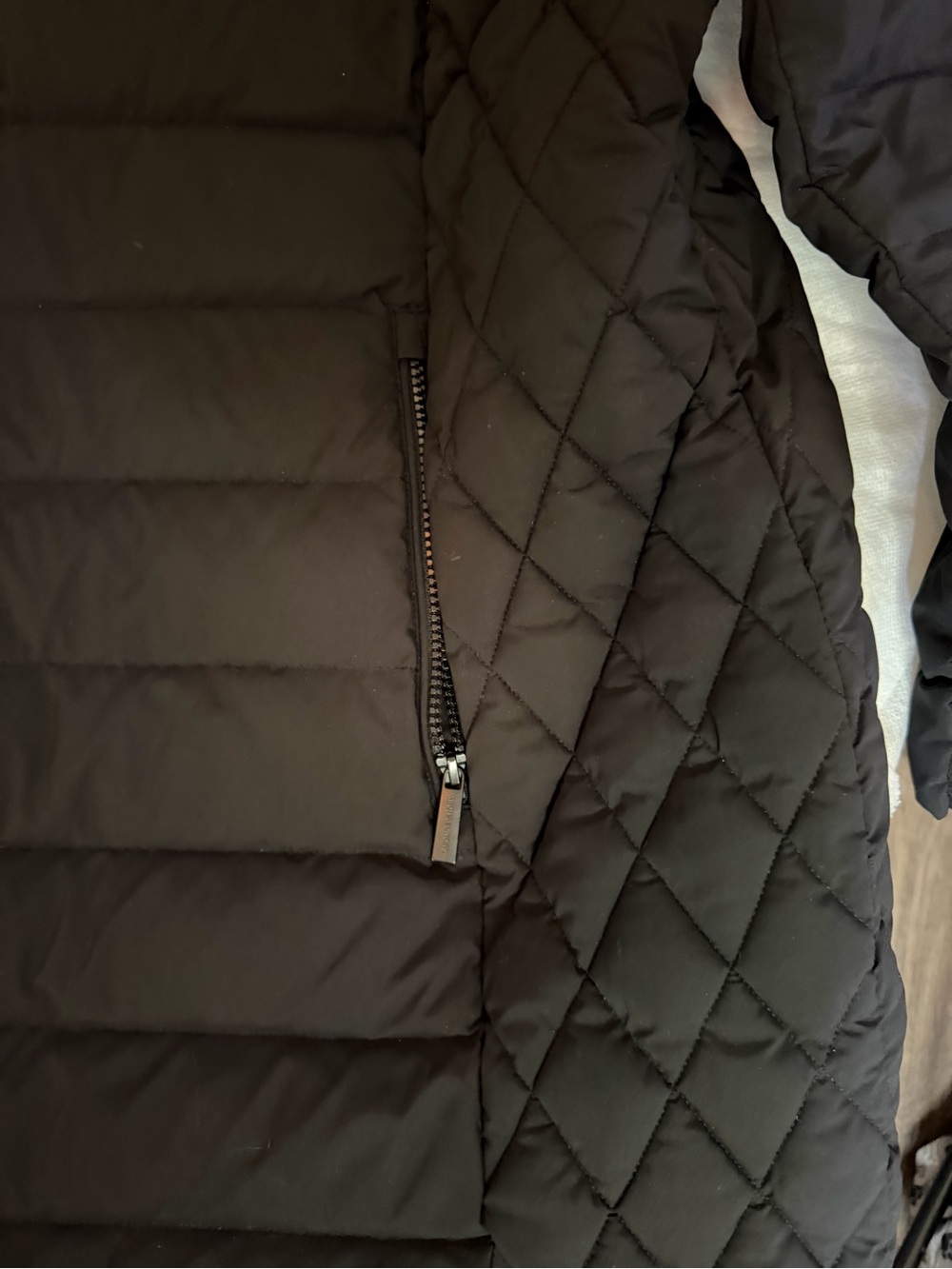 Michael Michael Kors Packable Down Fill Puffer Coat – Women’s XXL Black Hooded - Picture 10 of 10